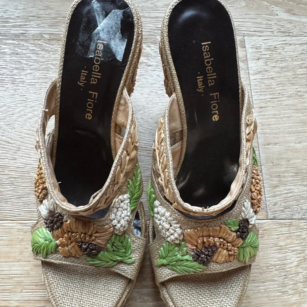 STRAW Bohemian Embroidered wedges sz7.5 Made Italy Isabella Fiore NEW PriceFirm
